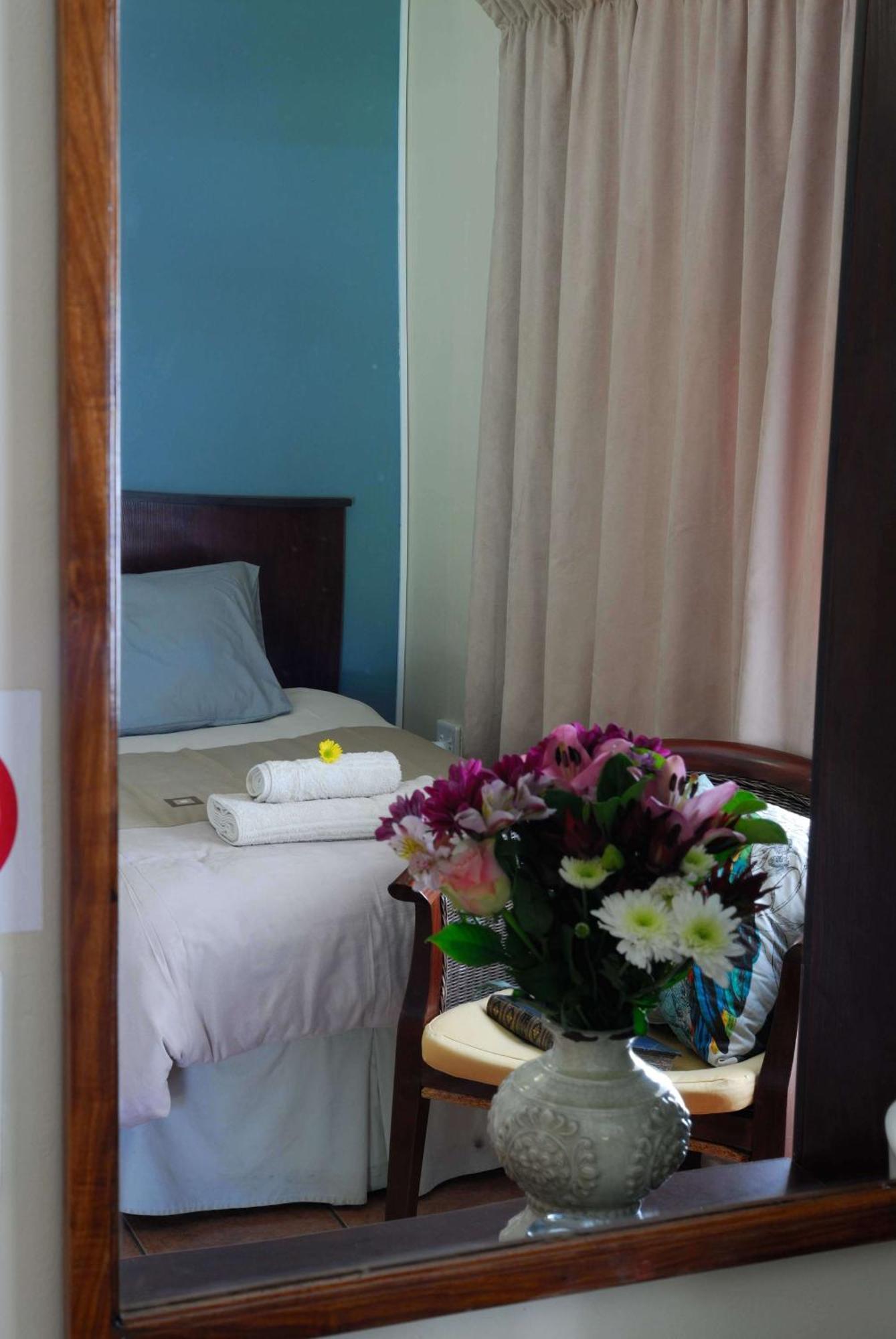 Cycas Guest House Malalane Exterior foto