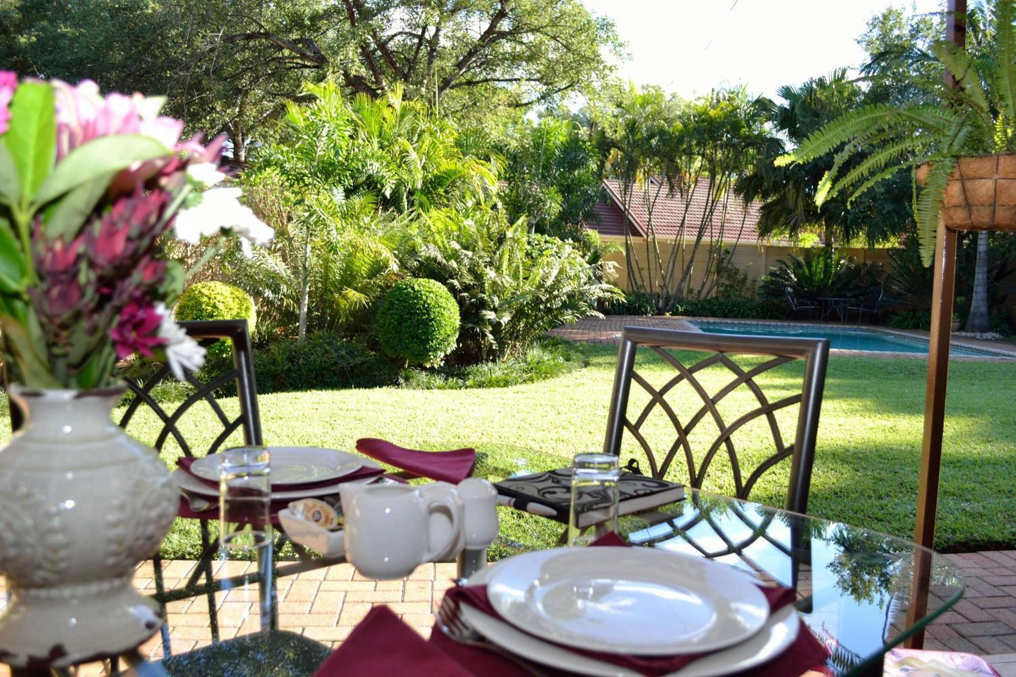 Cycas Guest House Malalane Exterior foto