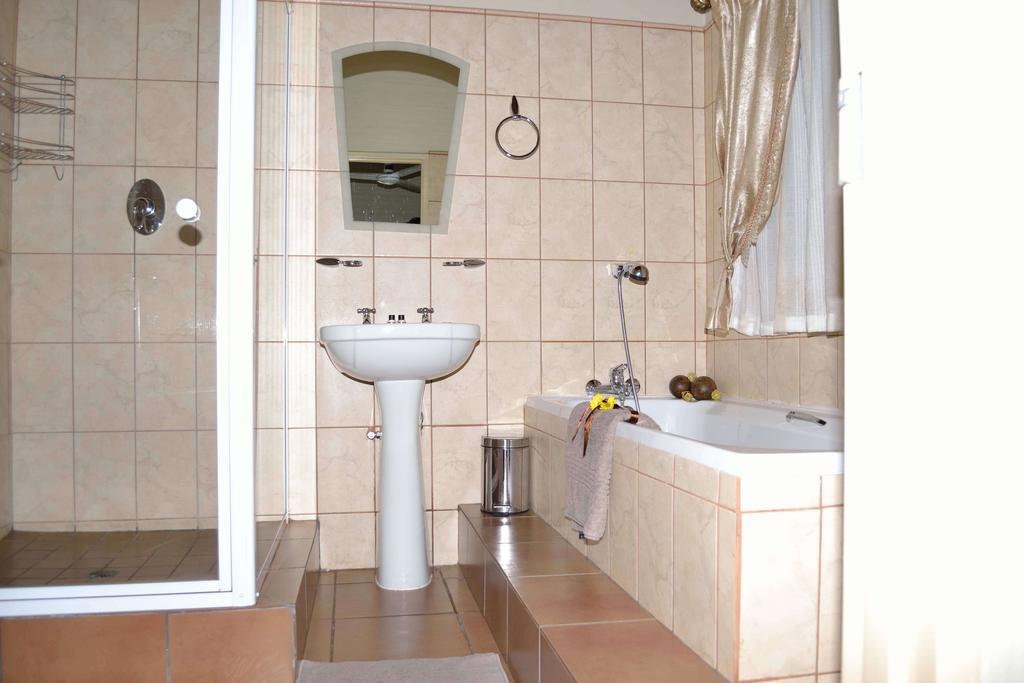 Cycas Guest House Malalane Exterior foto